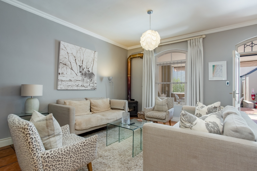 2 Bedroom Property for Sale in Franschhoek Western Cape